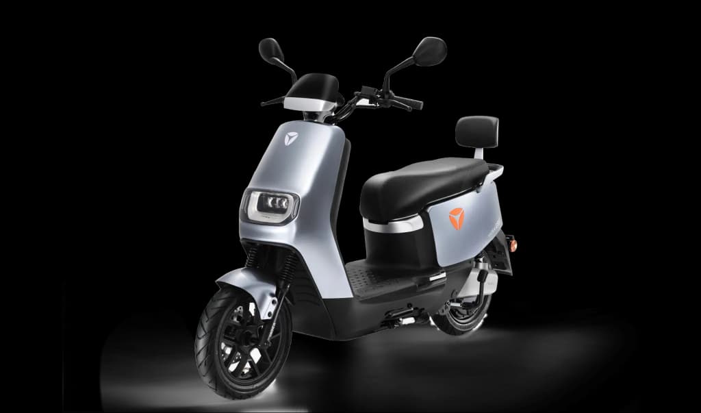Yadea E8S200