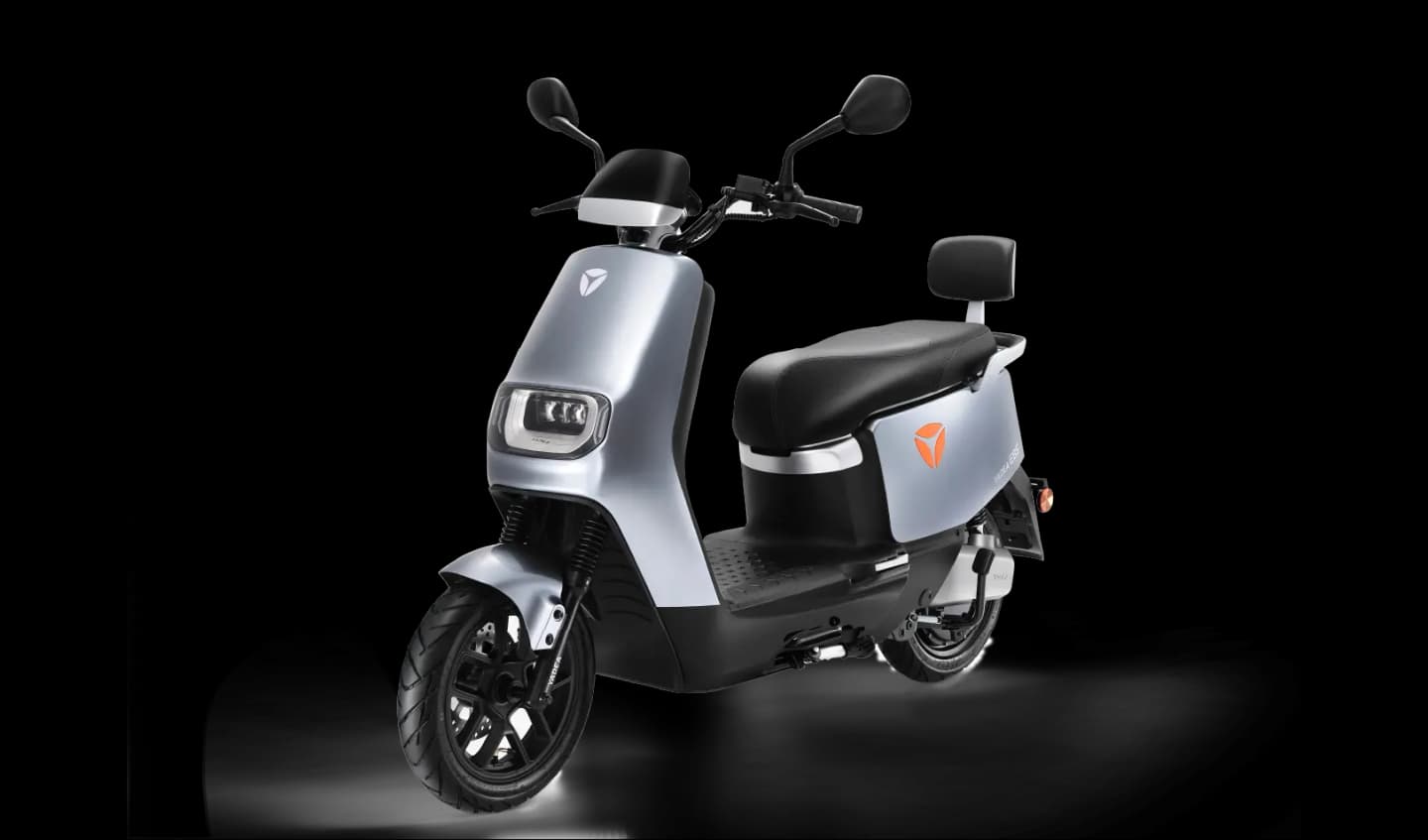 Yadea E8S200